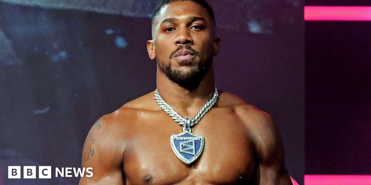 Anthony Joshua injured in Nigeria car crash, with two others dead