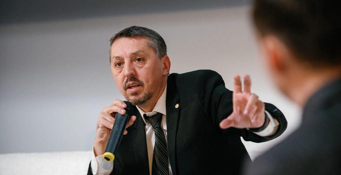 Daniel David: Am cerut prim-ministrului să mă demit din postul - RevistaPolitica