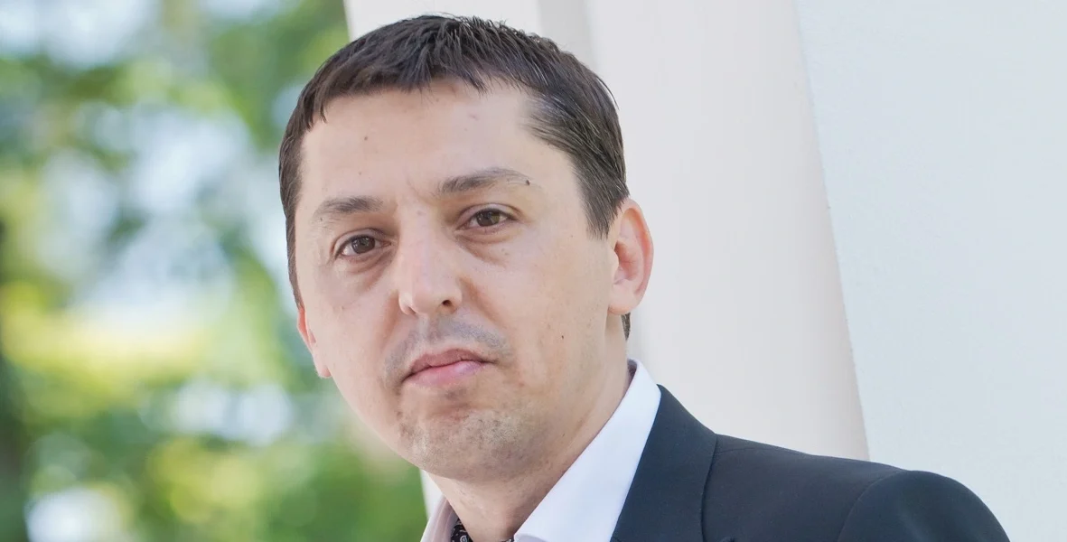 Daniel David a renunțat la conducerea Ministerului Educației (conform Hotnews) - RevistaPolitica