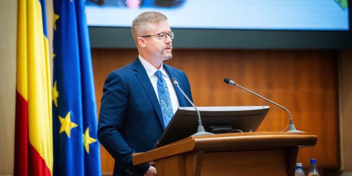 Dickerson (reprezentantul Ambasadei SUA): Relația dintre Statele Unite ale Americii - RevistaPolitica