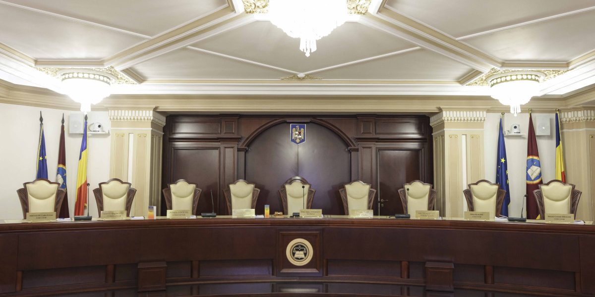 Prima reacție a celor patru judecători CCR numiți de PSD, după ce nu s-au prezentat la ședința de azi