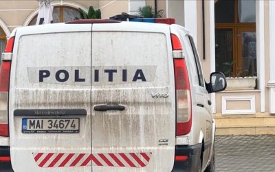 Moarte misterioasă într-un complex din Botoșani. Un bărbat de 51 de ani, găsit fără suflare în camera tehnică