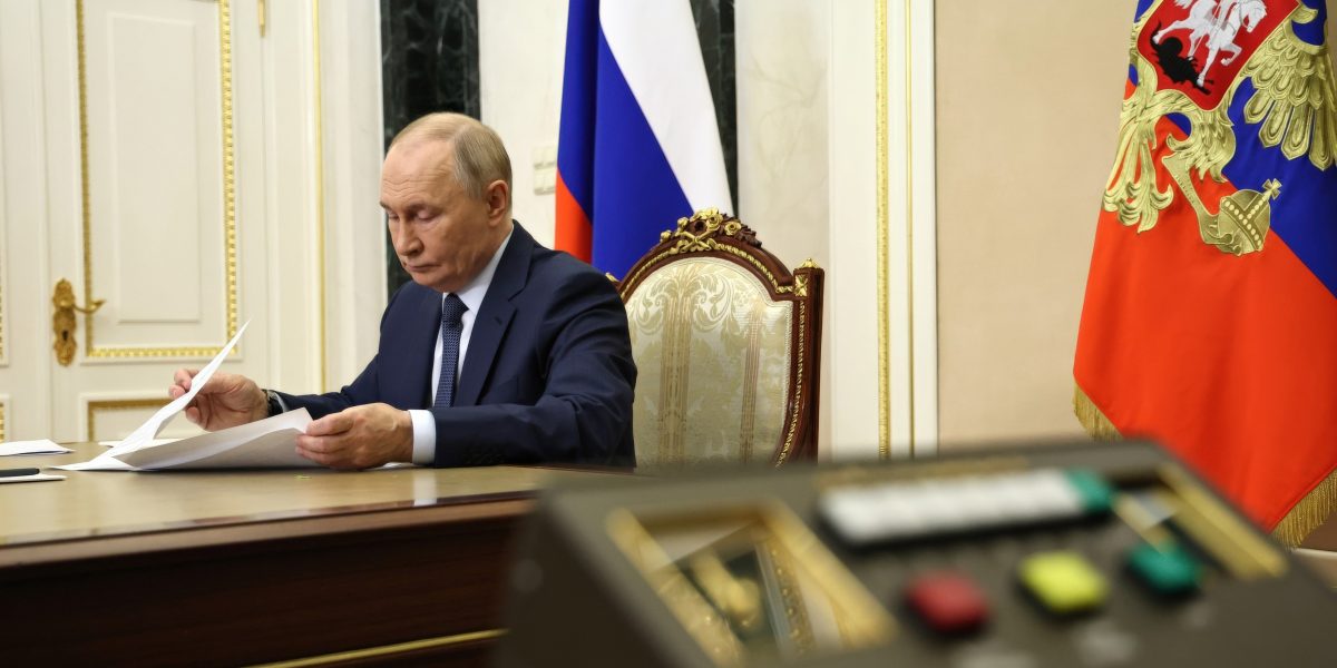 Vladimir-Putin-la-Kremlin.jpg - RevistaPolitica