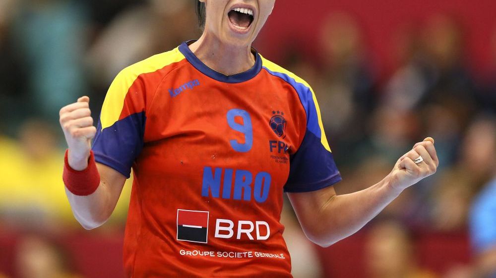 aurelia-bradeanu-revine-in-handbal-putem-sa-transformam-echipa-intr-o-forta_2.jpg - RevistaPolitica