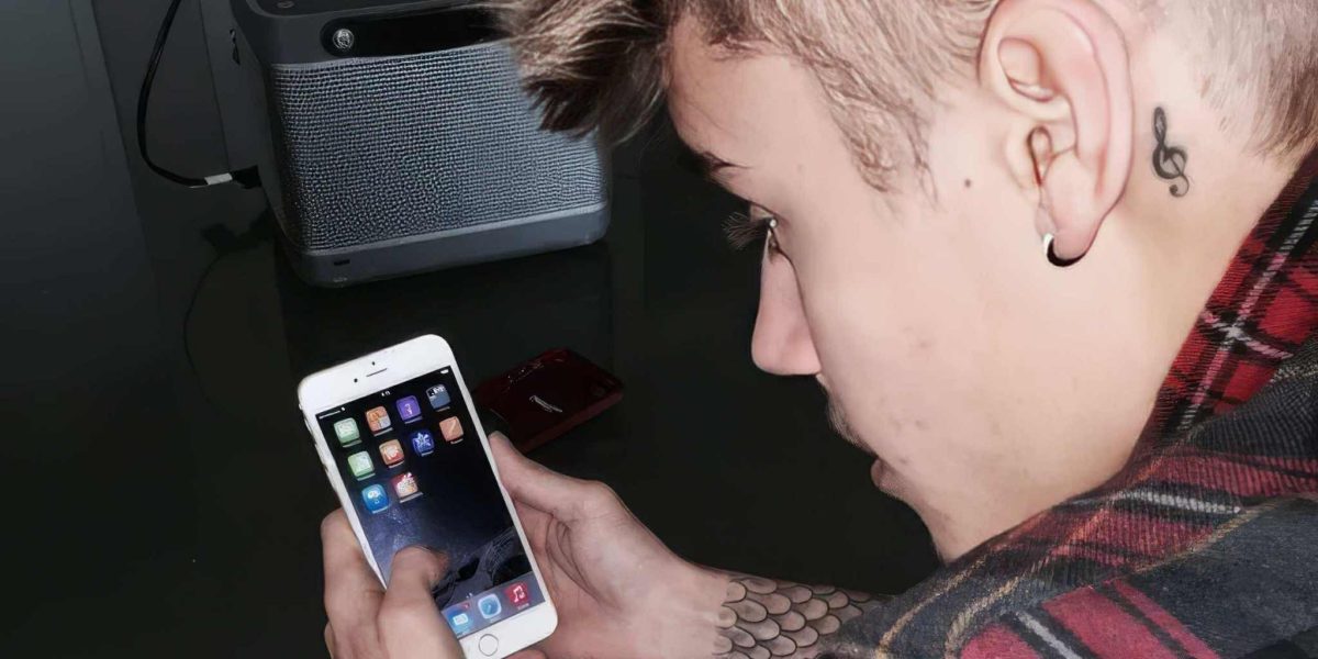 justin-bieber-apple.jpg - RevistaPolitica