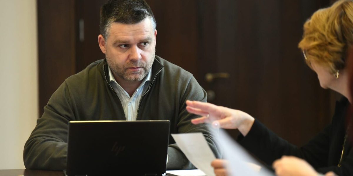 615432005_10164823000064203_2679686062783146819_n-1-e1768828170342.jpg - RevistaPolitica