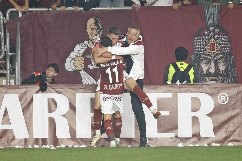 Trei partide sunt programate sâmbătă în Superligă: reeditare a celui mai vechi duel din istoria actualului campionat