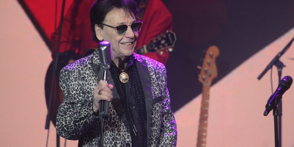 &bullet;  Fotó: Fenyő Miklós Facebook-oldala