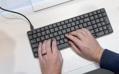 HP-EliteBoard-G1a-scaled.jpg - RevistaPolitica