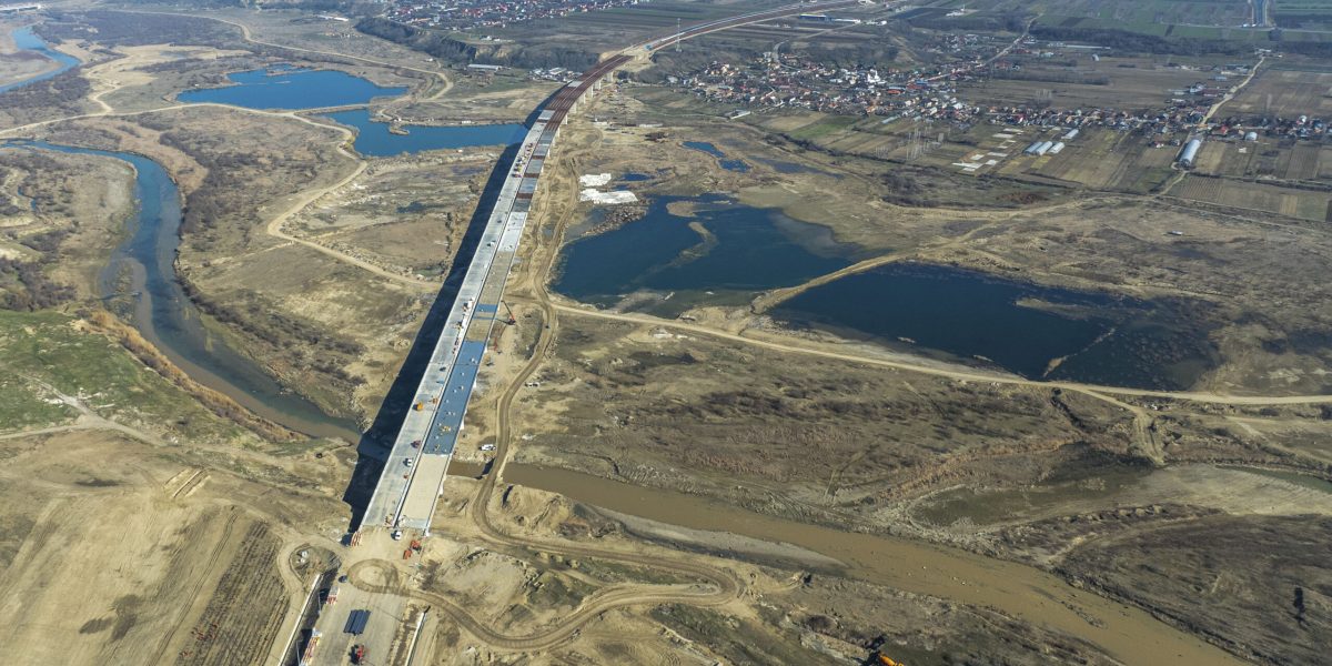 ID295785_INQUAM_Photos_Casian_Mitu-scaled.jpg - RevistaPolitica