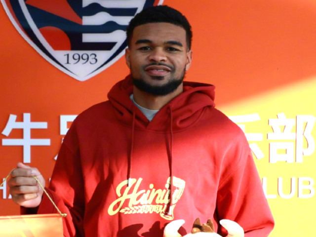 Răsturnare de situație: Malcom Edjouma a semnat! Fostul jucător de la FCSB, deturnat peste noapte