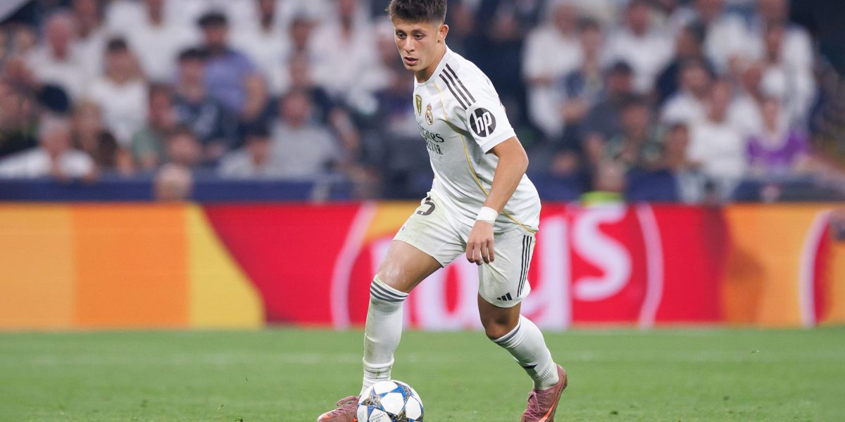 ND-J01-UCL-RM-OLYMPIQUE-MARSELLA-ARDA_DB17771.jpg - RevistaPolitica