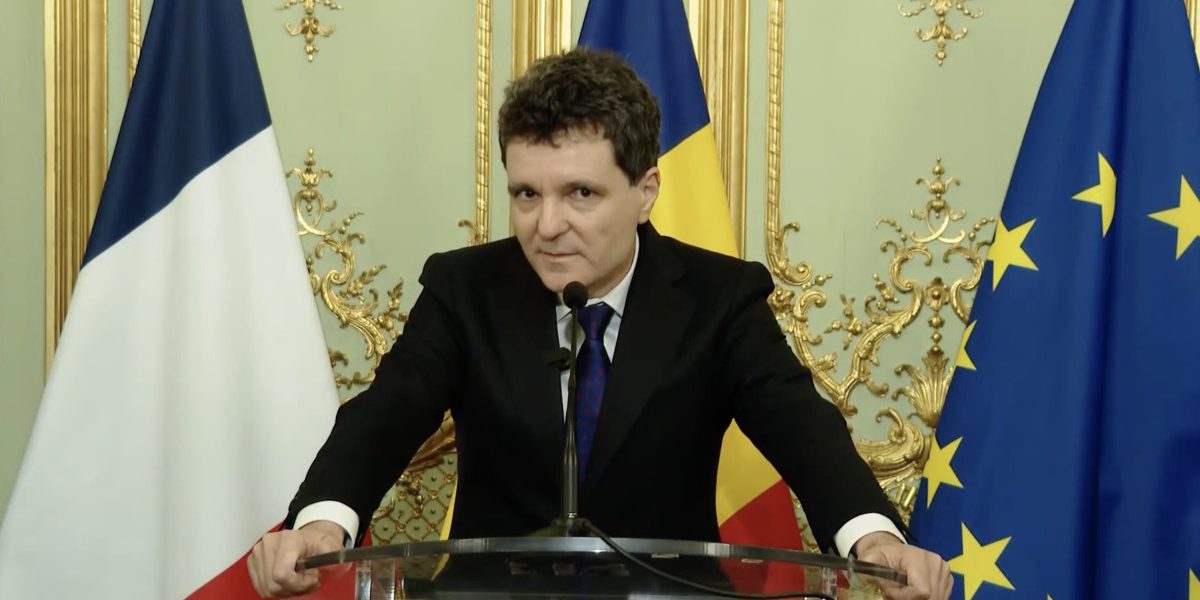 NmEyOTlmM2YzODMwZGI3YTJiMWQ4OTZlZg.thumb_.jpg - RevistaPolitica