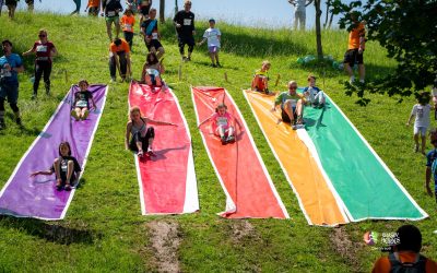 Obstacol-tobogan-cursa-familiilor-BVH-2025.jpeg - RevistaPolitica