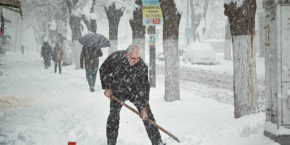 Vremea-va-fi-geroasa_pexels-scaled.jpg - RevistaPolitica