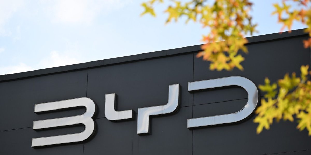 aGFzaD01NGY1YzA1ZGQ5ZGY2NGUzYmQwODQxM2JkZTlmNzk5NA.thumb_.jpg - RevistaPolitica