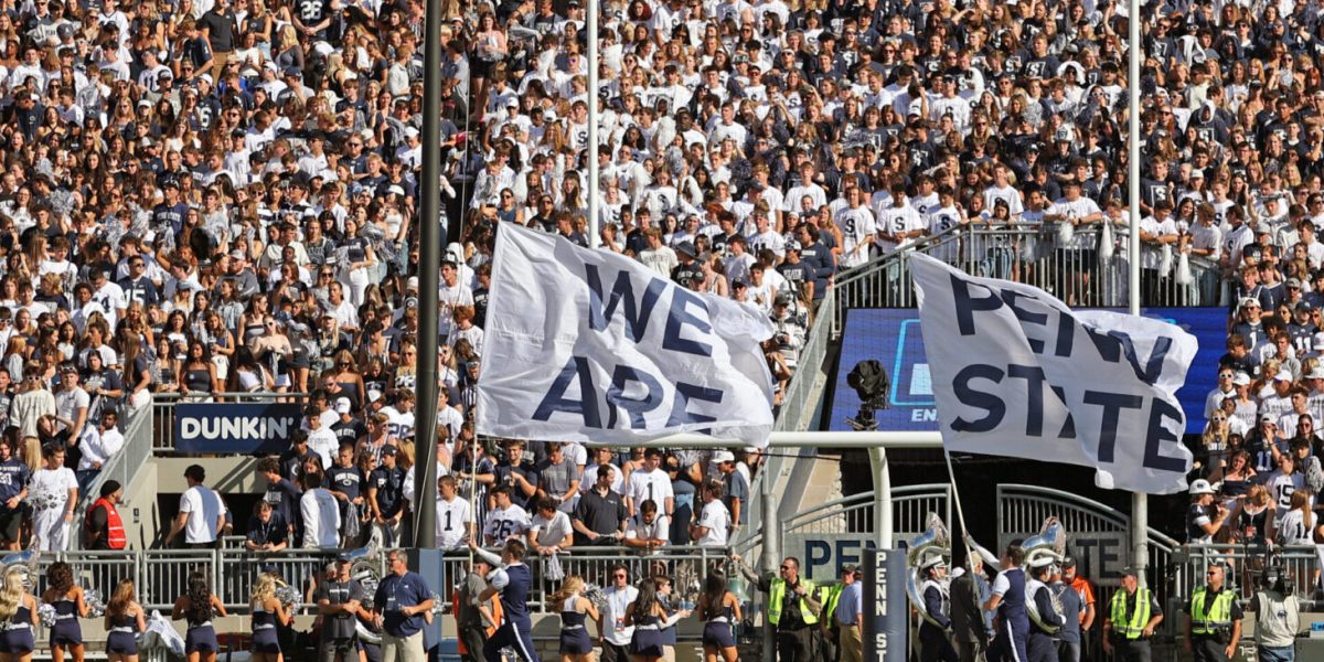 burdick-nevada-beaver-stadium-we-are-penn-state-flags-scaled.jpg - RevistaPolitica