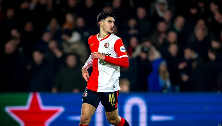 https3A2F2Fsportsmole-media-prod.s3.gra_.io_.cloud_.ovh_.net2Fuploads2F20262F012Fvan-persie-696f7.webp - RevistaPolitica