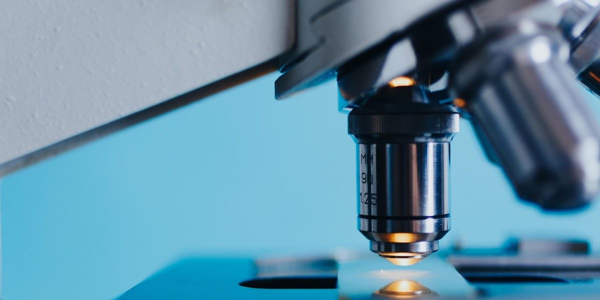 microscop.jpg - RevistaPolitica