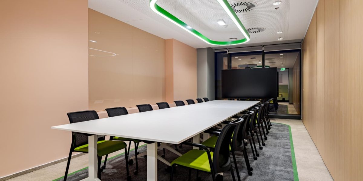 schneider.jpeg - RevistaPolitica