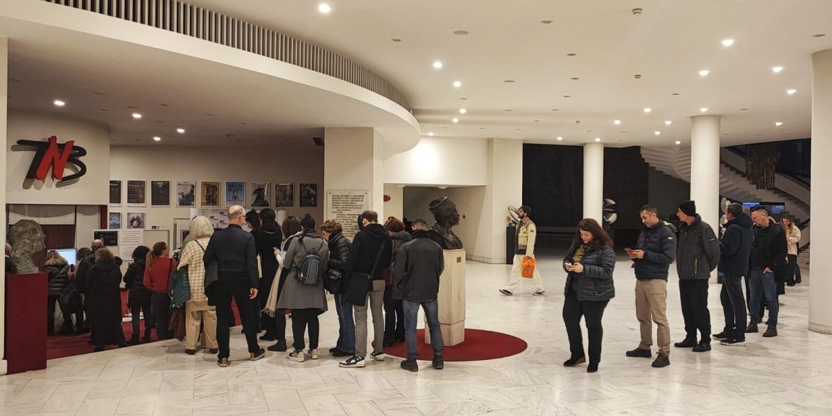 teatrul-national-2-1600x914-1.jpeg - RevistaPolitica