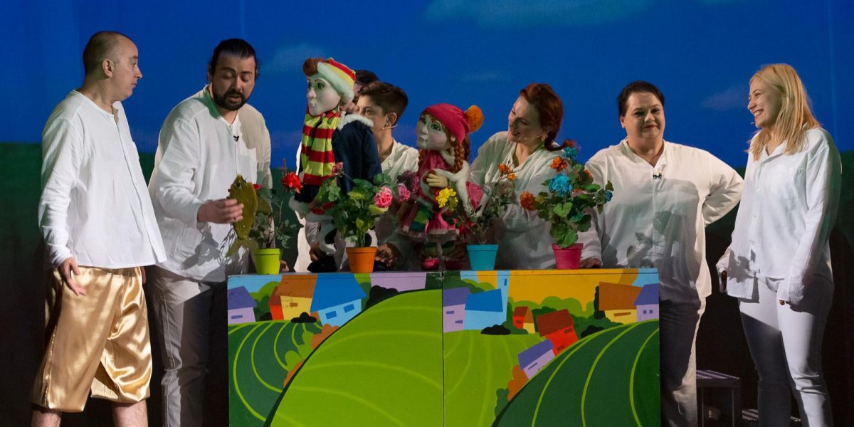 teatrul_tandarica_2.jpg - RevistaPolitica