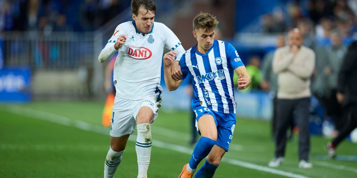 urko-gonzalez-y-pablo-ibanez-en-el-alaves-espanyol-16-9-aspect-ratio-default-1030859_da39.jpg - RevistaPolitica