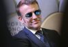 „Ochiul tigrului”. Povestea din spatele ochelarilor de soare ai lui Emmanuel Macron de la Davos