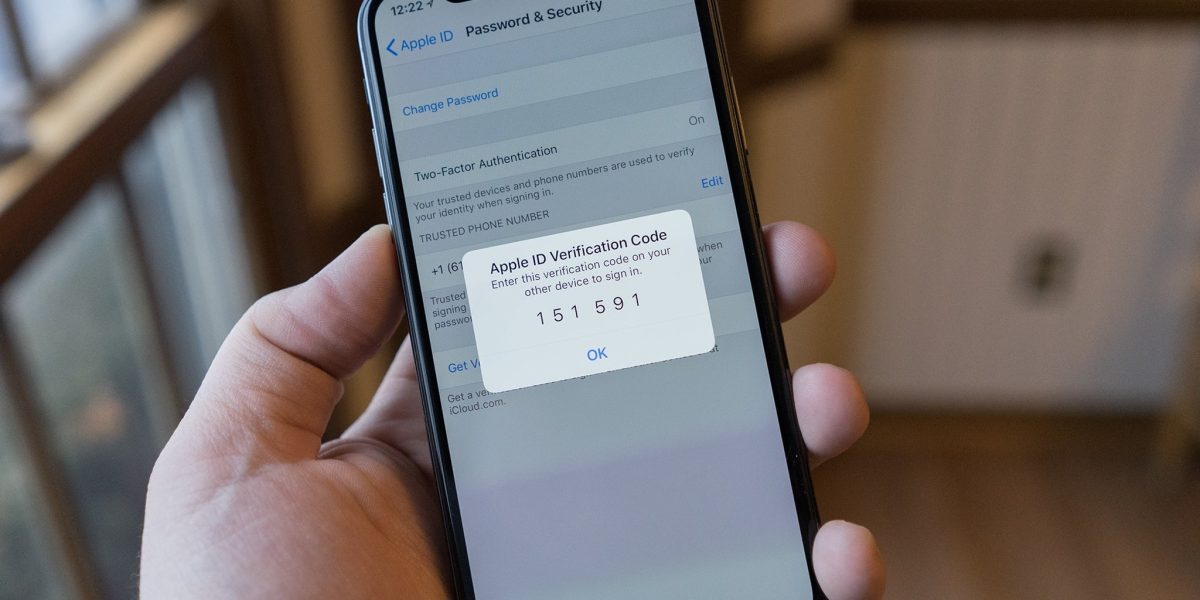 2-FA-iphone.jpg - RevistaPolitica