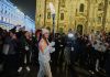 Video. Winter Olympics flame lights up Milan as crowds pack Piazza Duomo