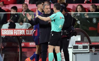 Flick y la posible falta a Koundé: “Si hubiéramos jugado bien, podría criticar la decisión...”