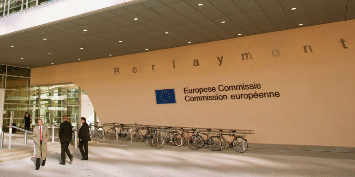 MzAmemM9MSZoYXNoPWY4OWE3Mzg0YmY2ZGFmMTY2ZjYwMmY3MDk0YmQ4ZjQ1.thumb_.jpg - RevistaPolitica