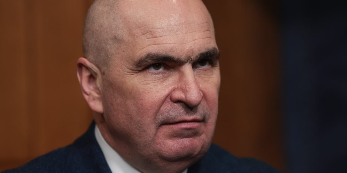 bolojan_INQUAM_Photos_George_Calin.jpg - RevistaPolitica