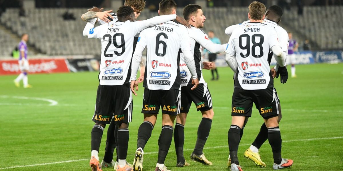 fc-universitatea-cluj-fc-arges-superliga-superbet-03022026-1.jpg - RevistaPolitica