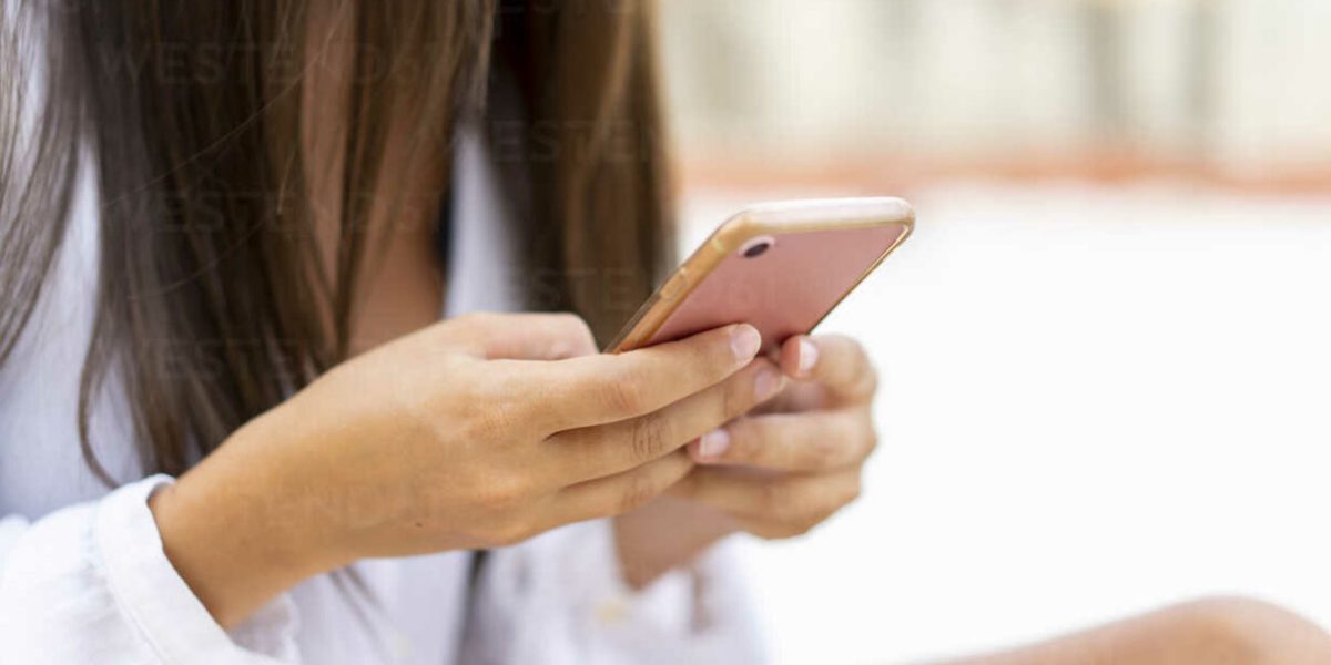 imagine-reprezentativa-aplicatii-mobile-e1770551471669.jpg - RevistaPolitica