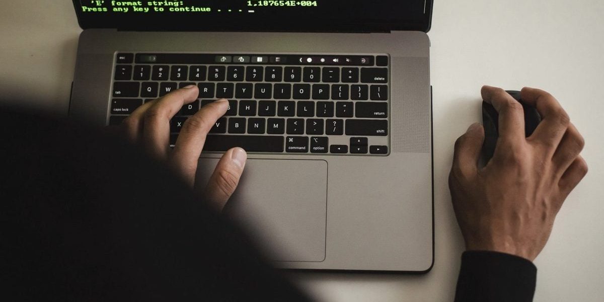 mac-atac-wifi.jpg - RevistaPolitica