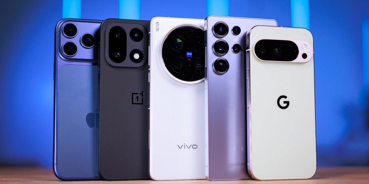 telefoanele-prezentului.jpg - RevistaPolitica