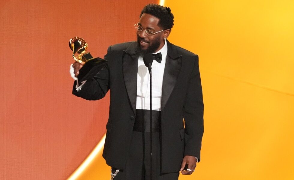 urlhttps3A2F2Fassets.apnews.com2F7e2Fcf2Fbff705b1e7318678b55098cc0b6f2F8935827104f84489b37e.jpeg - RevistaPolitica