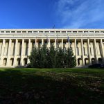 Guvernul a aprobat măsuri pentru plata salariilor restante la Combinatul - RevistaPolitica