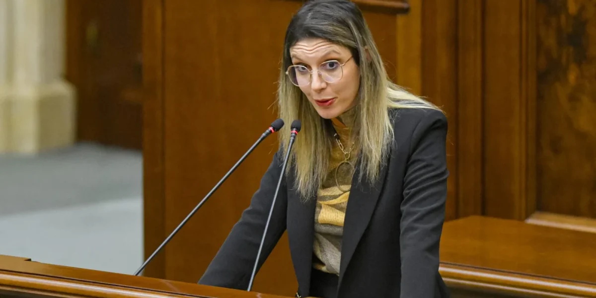 diana-buzoianu_RvMGq.webp.webp - RevistaPolitica