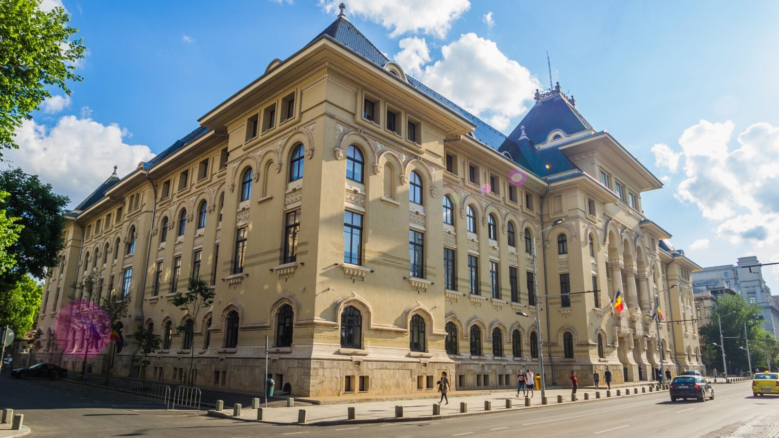 Buget COLOSAL pentru noile instituții ale lui Ciucu: Peste 40 de milioane de euro!