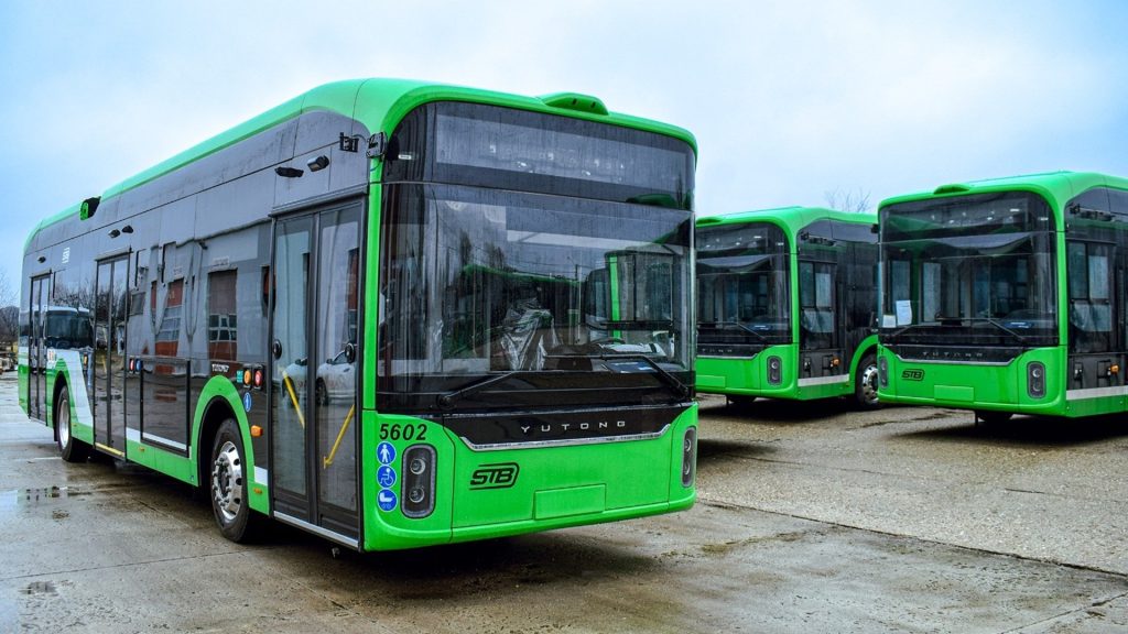 Șoferii STB, testați anti-alcool: Troleibuzele electrice, blocate la București