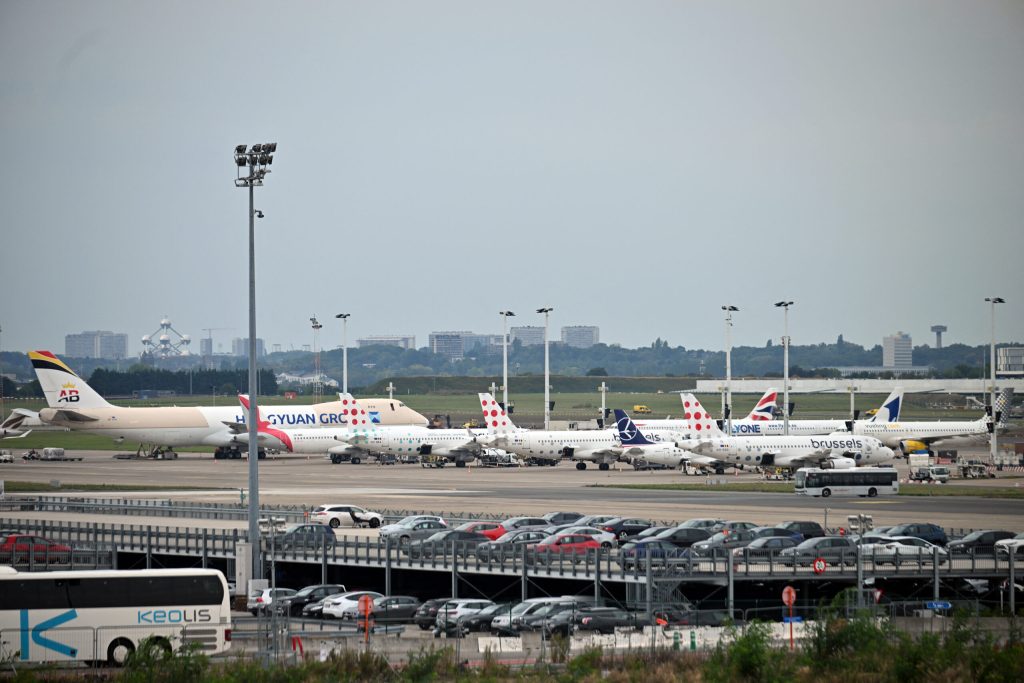 O criză majoră de combustibil pentru avioane amenință Europa, avertizează Consiliul Internațional al Aeroporturilor – Europa (ACI Europe) într-o scrisoare adresată Comisiei Europene