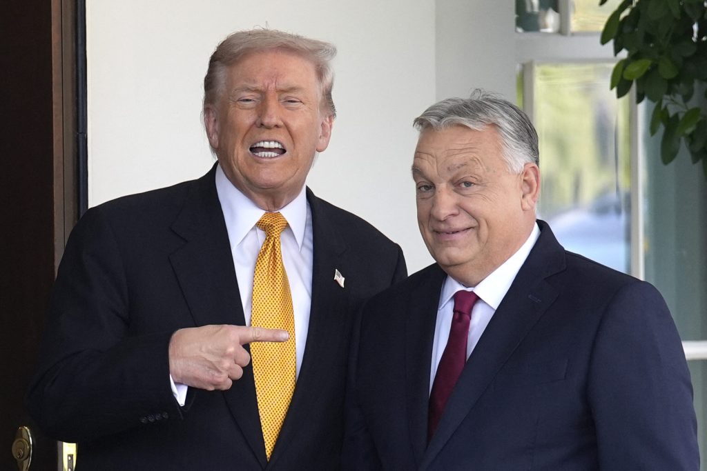 Donald Trump își reafirmă susținerea pentru Viktor Orbán, lăudând realizările premierului ungar Fostul președinte american Donald Trump și-a exprimat public sprijinul pentru premierul ungar Viktor Orbán, descriindu-l ca pe un lider puternic cu un istoric impresionant