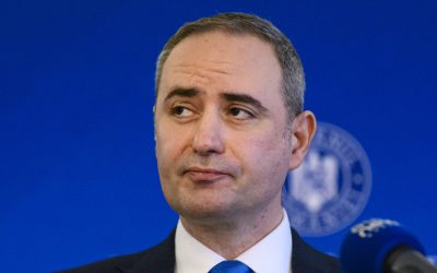 Alexandru Nazare, ministrul Finanțelor, conduce delegația României într-o vizită de lucru în Statele Unite, cu scopul de a consolida parteneriatul strategic cu SUA și de a întări poziția economică a țării pe plan internațional