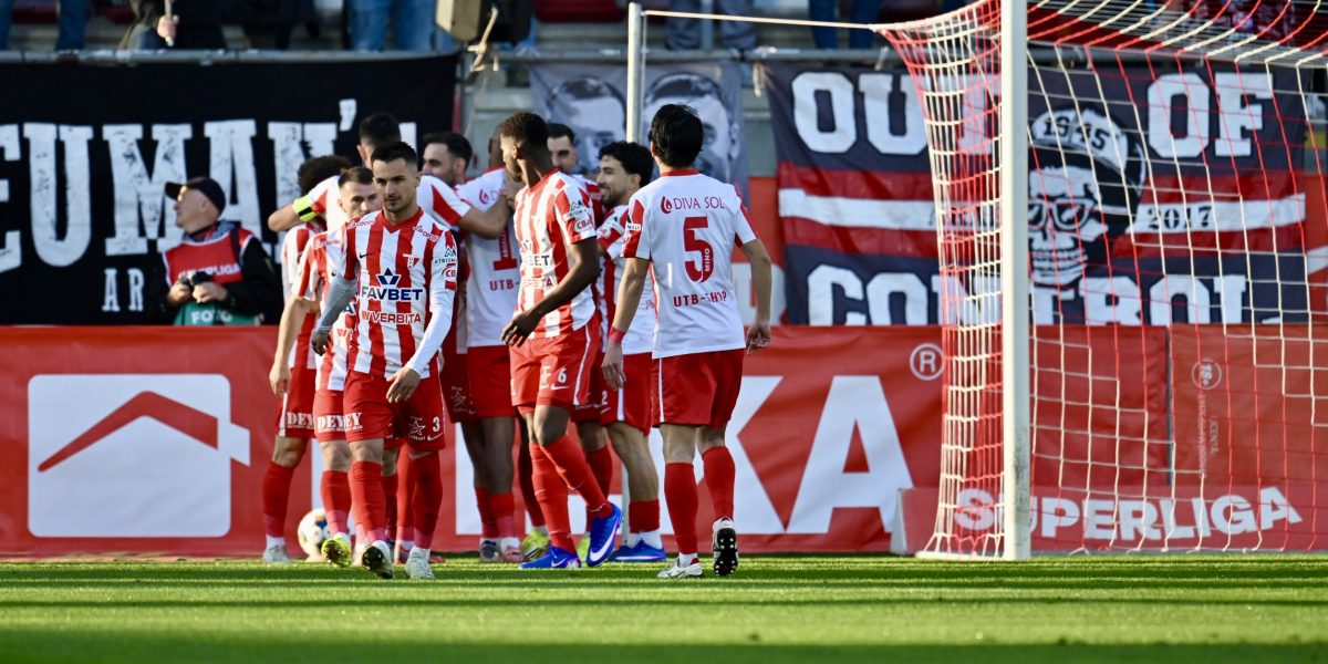 8116074-mediafax_foto-leckzi_joszi.jpg - RevistaPolitica