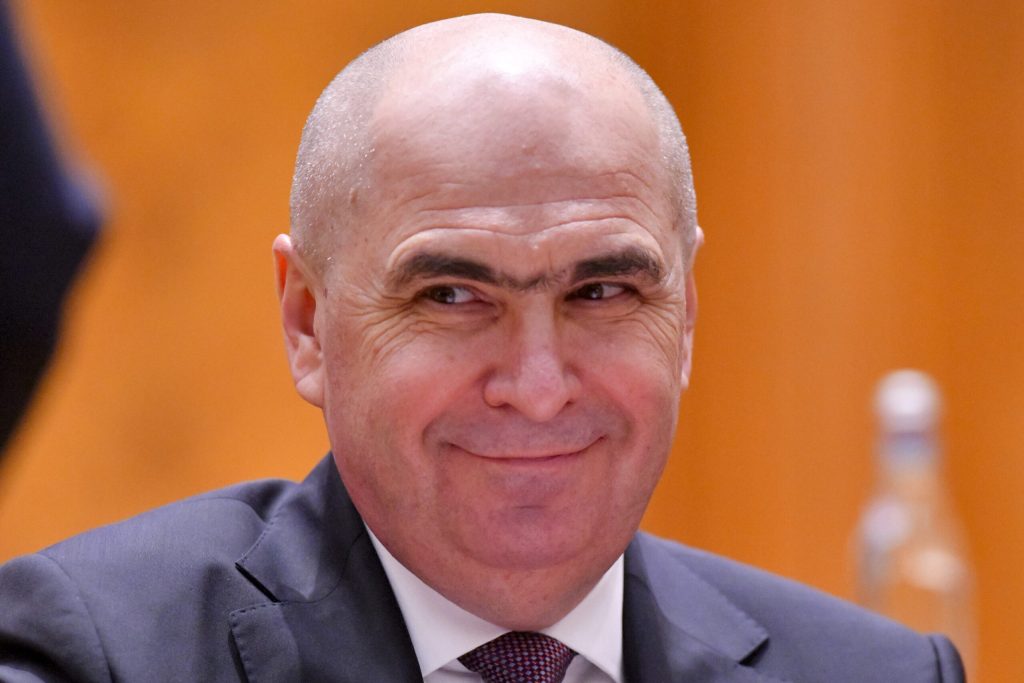 Peste jumătate dintre locuitorii Capitalei doresc demisia premierului Ilie Bolojan, conform unui sondaj realizat de Centrul de Sociologie Urbană și Regională – CURS