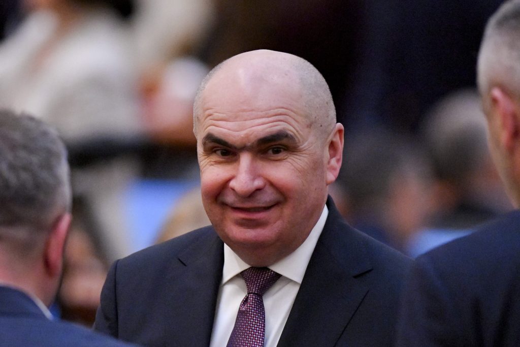 Premierul Ilie Bolojan a revenit asupra declarațiilor recente, clarificând semnificația termenului „șobolani din cămara statului”