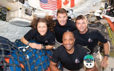 Live updates: Artemis II astronauts to make splashdown return to Earth