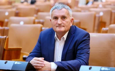 Deputatul Cristian Buican, chemat la mobilizare militară Deputatul PNL de Vâlcea, Cristian Buican, a anunțat că a primit ordinul de chemare la mobilizare, stârnind controverse și ridicând semne de întrebare cu privire la posibile influențe politice